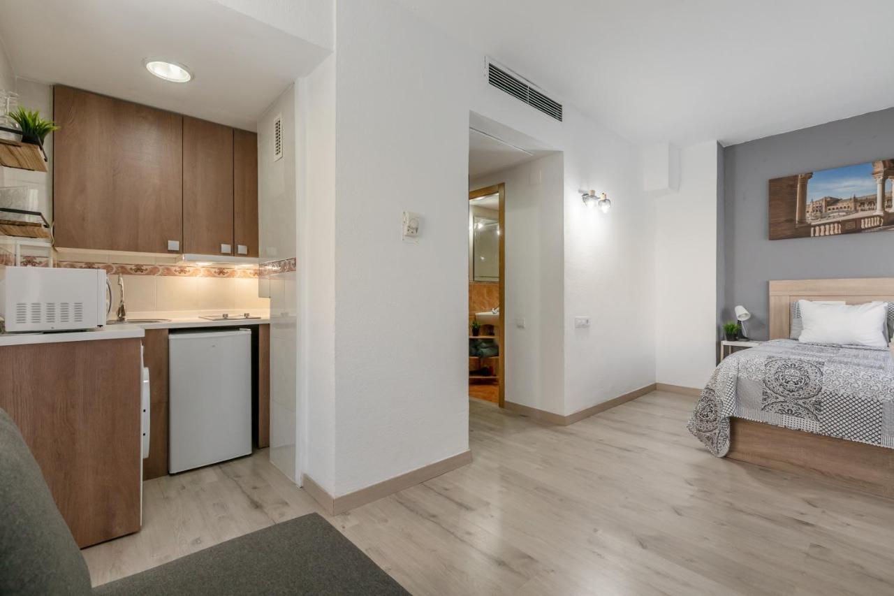 Apartment 213 Hispalis Triana Севілья Екстер'єр фото